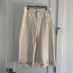 NWT Maeve by Anthropologie Colette Wide Leg Jeans with Scalloped Floral Hem